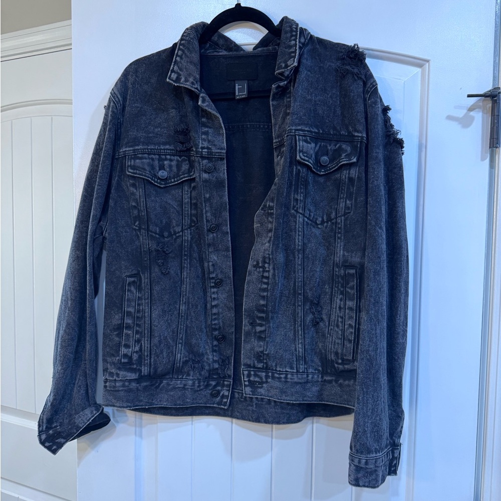 Forever 21 Black Washed Denim Jean Jacket